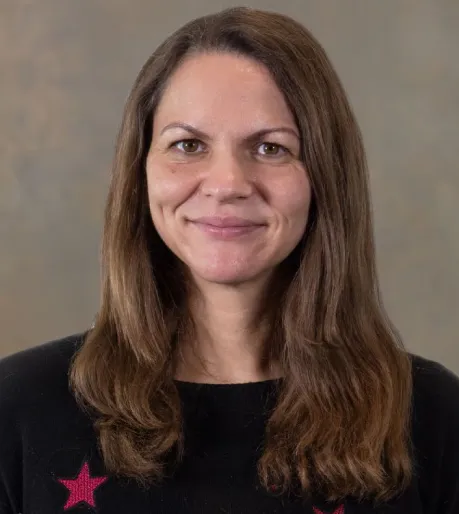 Anna Leach Official Speaker Profile Picture