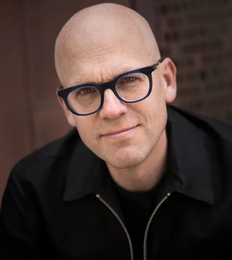 Andreas Ekstrom official speaker profile picture