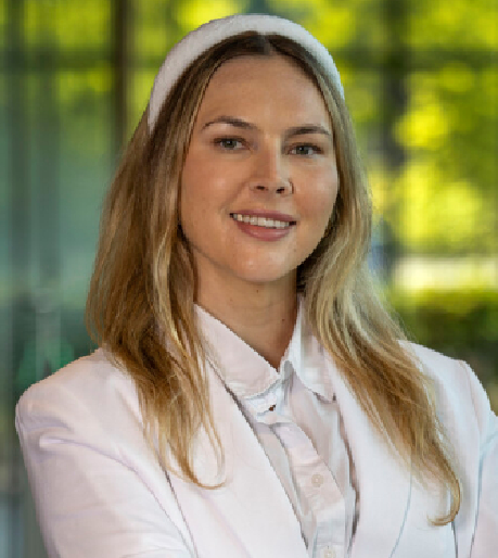 Alex Zoldova Official Speaker Profile Image