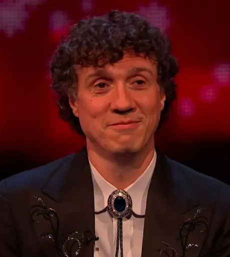 Darragh Ennis Official Speaker Profile Image