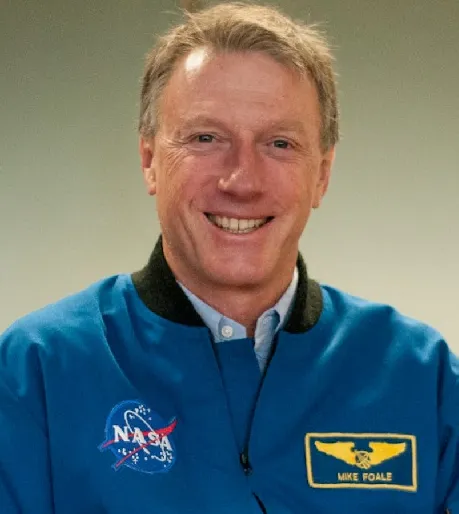 Michael Foale Official Speaker Profile Image