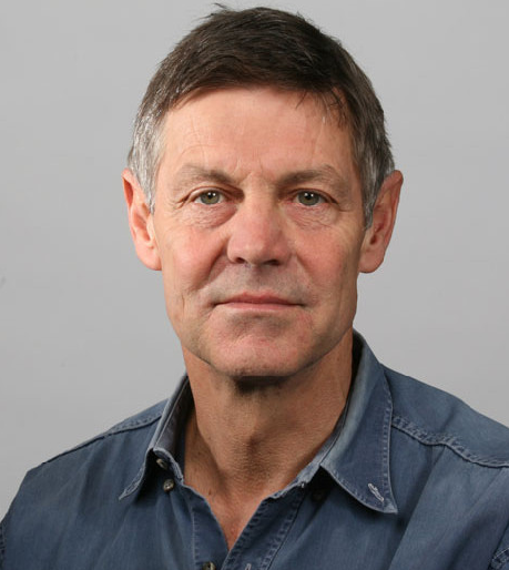 Matthew Parris Official Speaker Profile Image