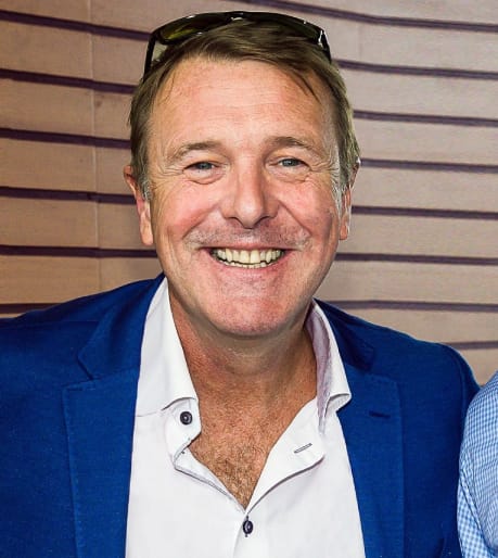 phil tufnell official speaker profile picture