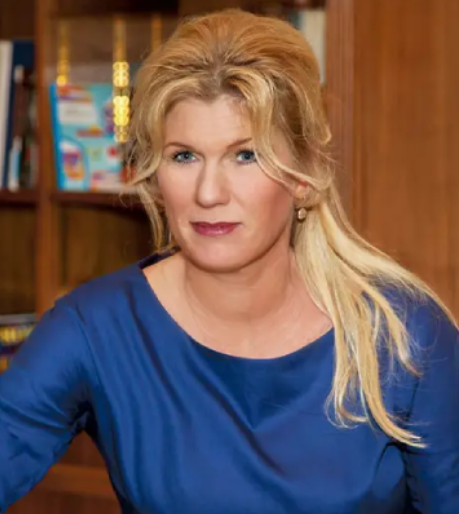 Marga Hoek Official Speaker Profile Picture