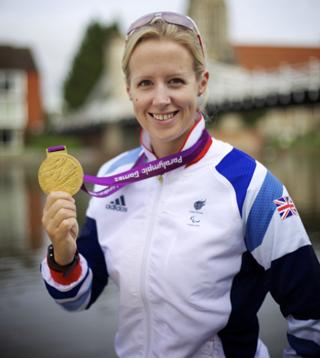 Naomi Riches Official Speaker Profile Picture