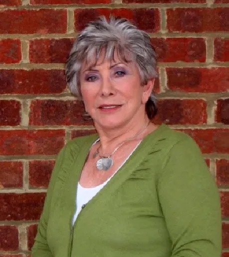 Valerie Singleton Official Speaker Profile Image