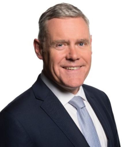 Ian King Official Speaker Profile Picture