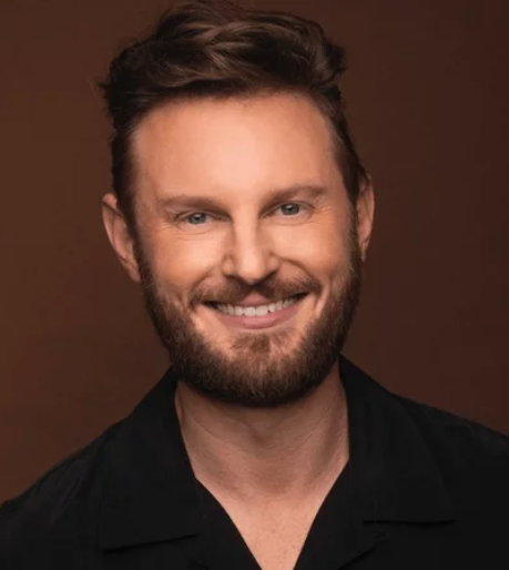 Bobby Berk Official Speaker Profile Picture